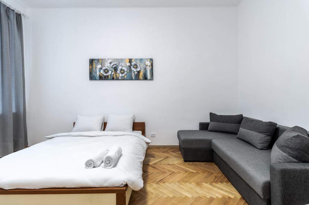 City Shalom Apartment Lviv Dış mekan fotoğraf