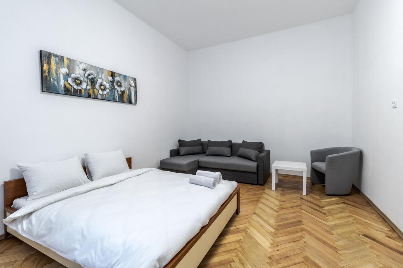 City Shalom Apartment Lviv Dış mekan fotoğraf